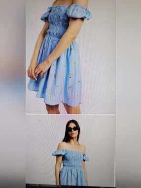 En SalsonOff-Shoulder Light Blue Smocked Summer Dress LARGE